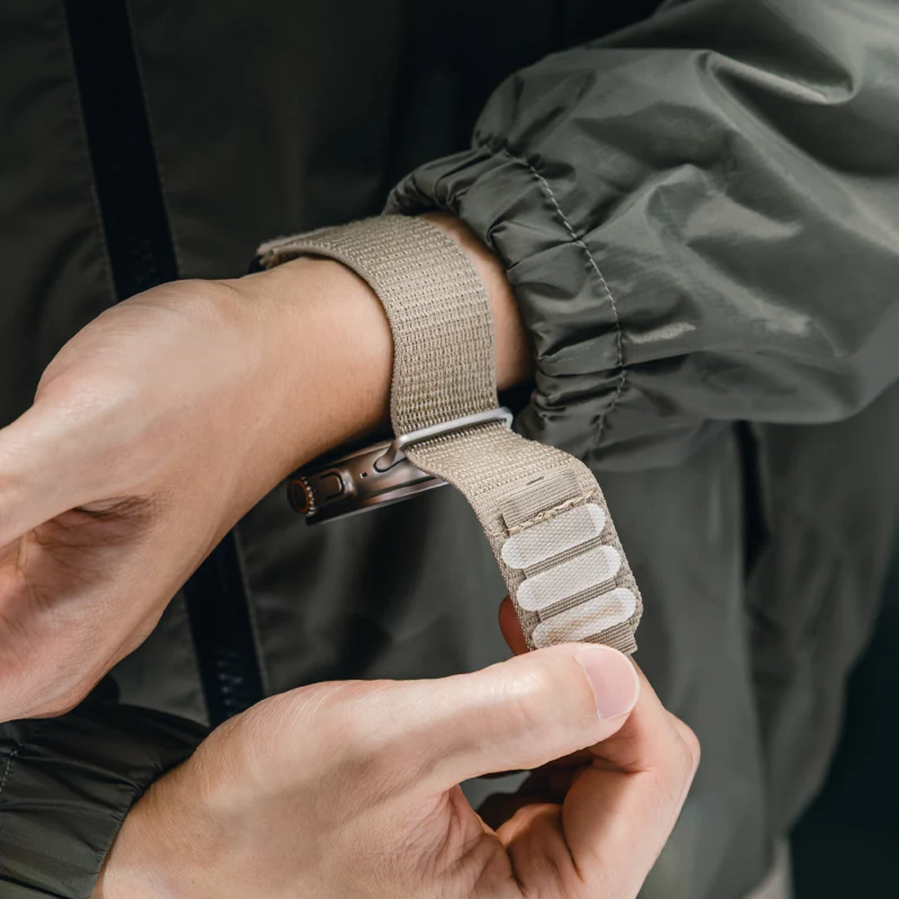 Mageasy - Rover Magnetic Apple Watch Loop