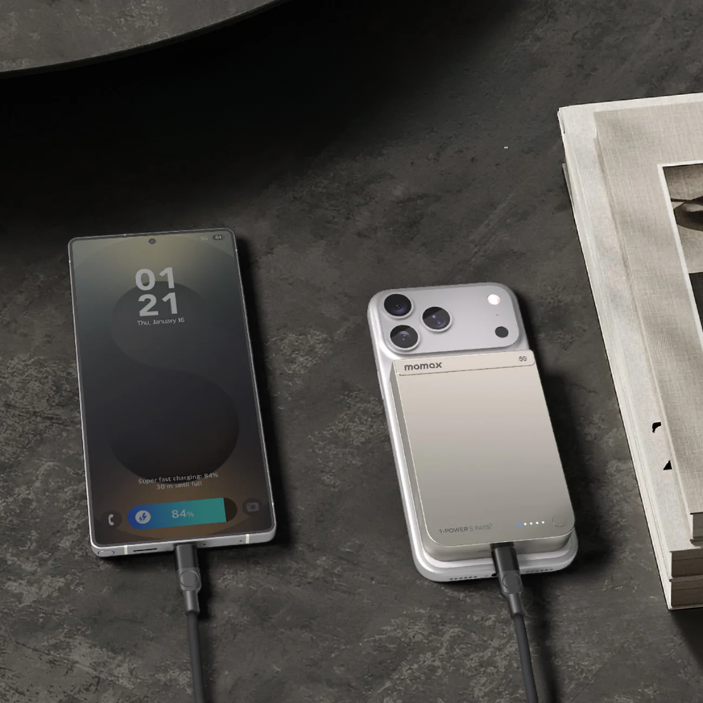 Momax - 30W Magnetic Power Bank (10000mAh)