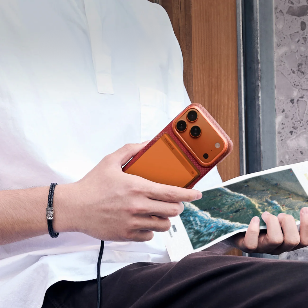 Momax - 30W Magnetic Power Bank (10000mAh)