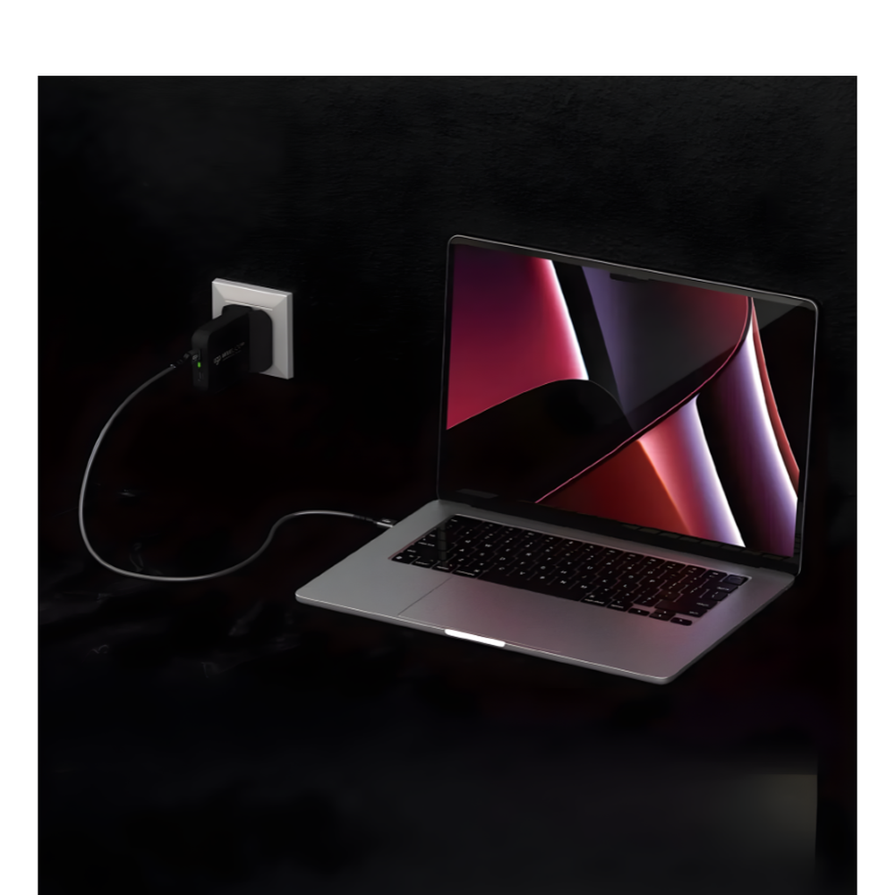 BriskBlade - 65W Wall Charger
