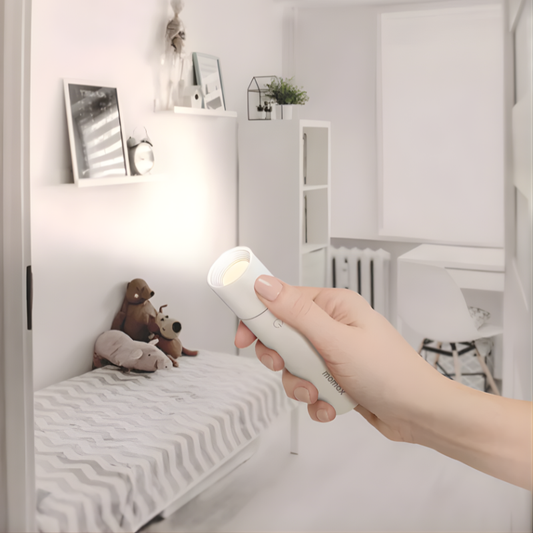Momax - Portable led Lamp