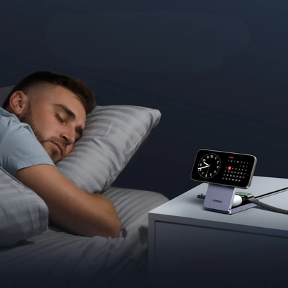 Ugreen - 15W Magnetic Wireless Charging Station