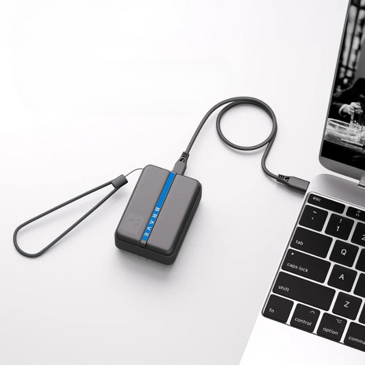 بريف - باور بانك 65 واط (20,000 مللي أمبير/ساعة)