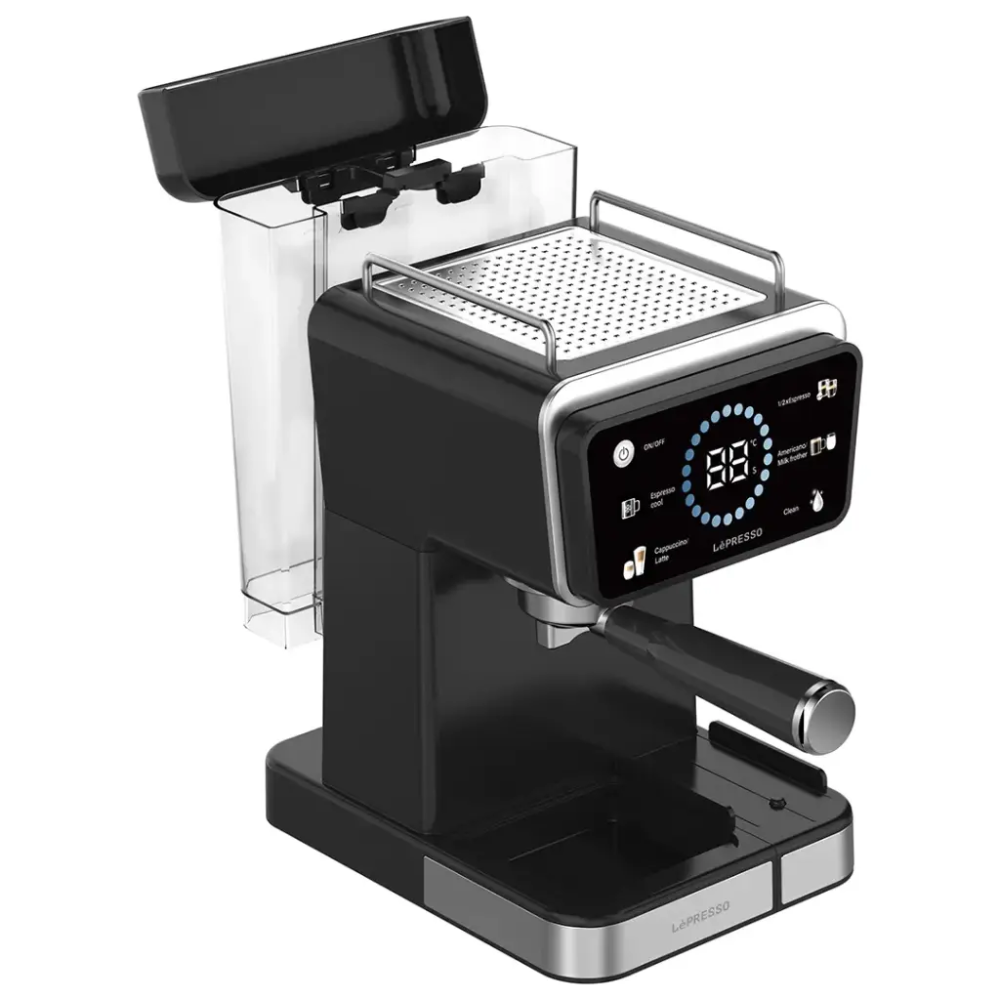 وظيفتان في جهاز واحد: تحضير القهوة الساخنة والقهوة الباردة — مرونة كاملة في كل الفصول | Two functions in one device: hot and cold coffee brewing — complete flexibility for all seasons.
