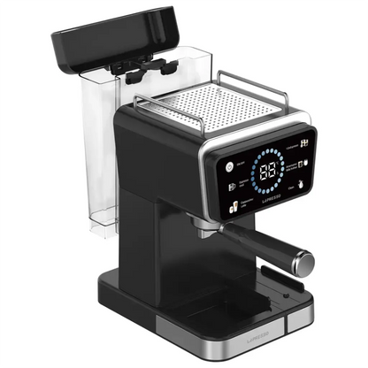 وظيفتان في جهاز واحد: تحضير القهوة الساخنة والقهوة الباردة — مرونة كاملة في كل الفصول | Two functions in one device: hot and cold coffee brewing — complete flexibility for all seasons.
