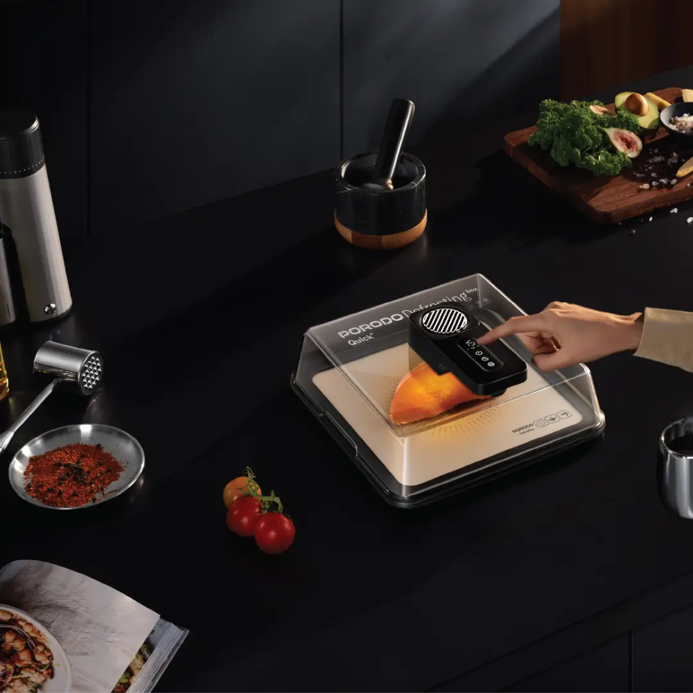 Arabic: صينية بورودو ديفروز — توصيل حراري متقدم يحافظ على قوام ونكهة الطعام | English: Porodo Defroze Tray — Advanced thermal conductivity preserves food texture and flavor

