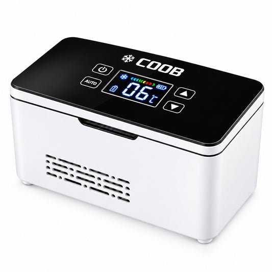ثلاجة KB-700 MediCool الصغيرة القابلة لإعادة الشحن لحفظ الأدوية وأقلام الأنسولين — تبريد موثوق في أي مكان | KB-700 MediCool Rechargeable Mini Fridge for Medicine & Insulin Pens — Reliable Cooling Anywhere.
