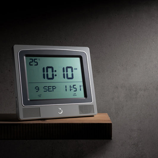 الفجر - ساعة الحائط