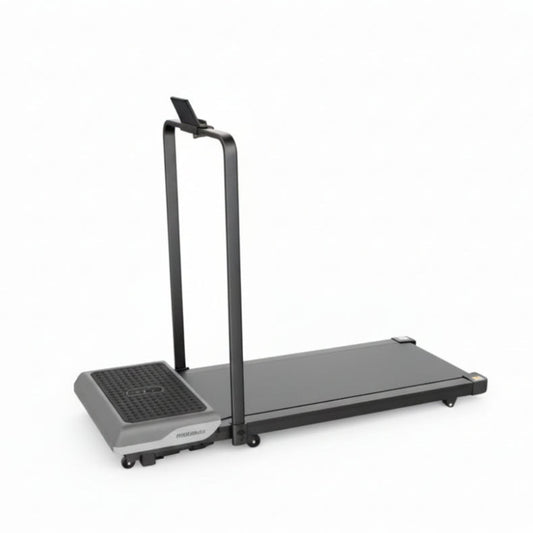 Arabic: شاشة عرض جهاز المشي من بورودو — تتبع السرعة والوقت والمسافة والسعرات الحرارية | English: Porodo treadmill display — Tracks speed, time, distance, and calories burned

